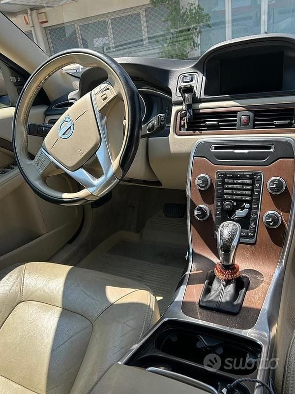 Usata Volvo XC70 Summum 181 CV (133 kW) 2014 Marrone SUV