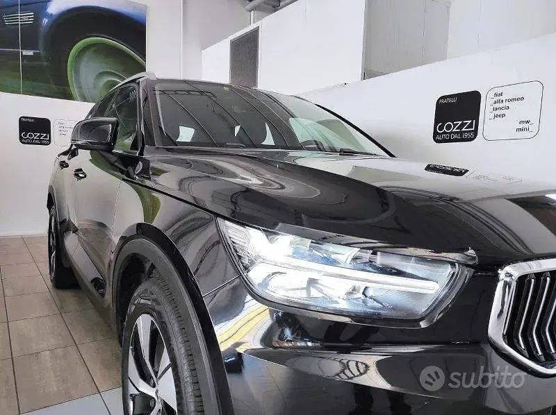 Usata Volvo XC40 Inscription 129 CV (94 kW) 2020 Nero SUV