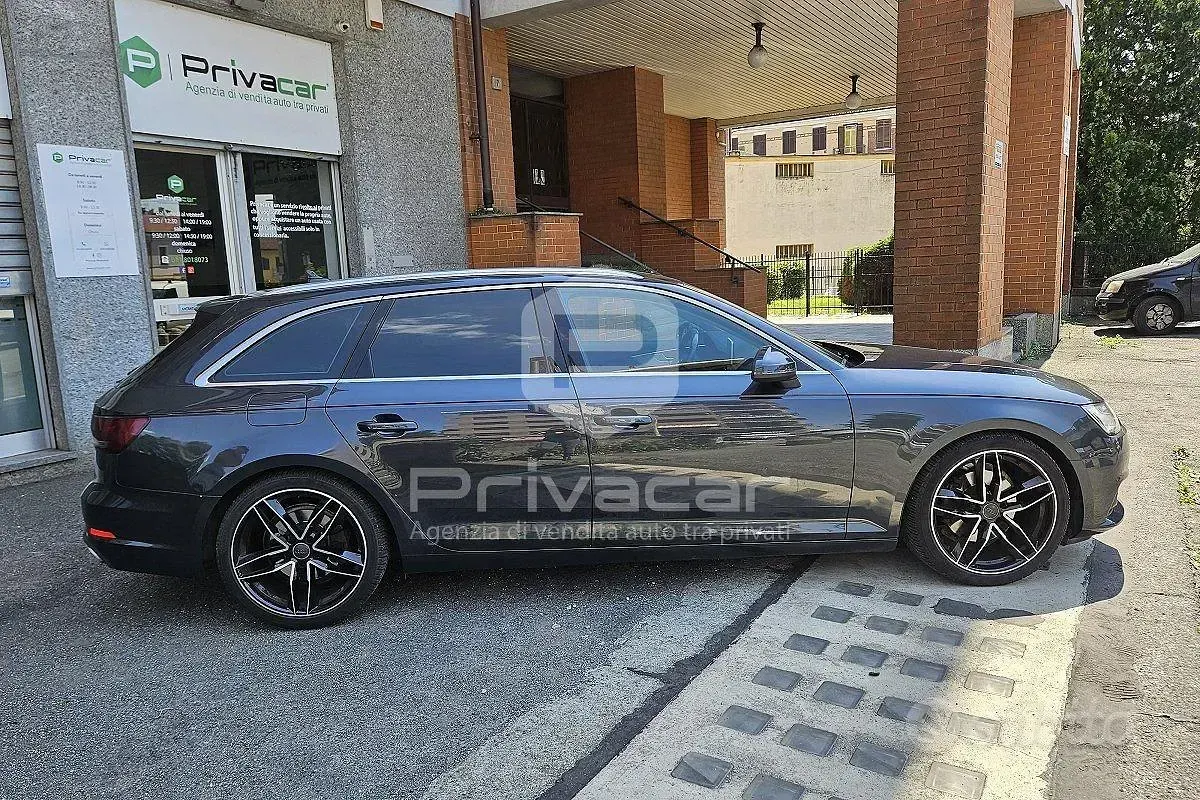 Usata Audi A4 Business 150 CV (110 kW) 2019 Nero Station wagon