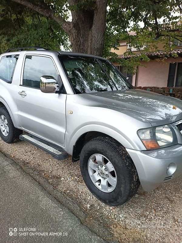 Usata Mitsubishi Pajero 2003 Grigio SUV