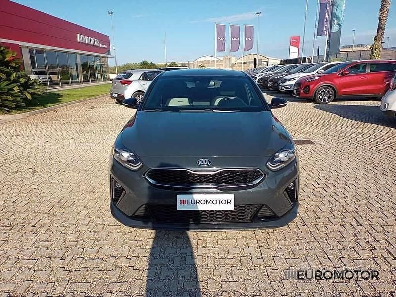 Usata Kia ProCeed GT-Line 136 CV (100 kW) 2019 Dark penta metal Utilitaria