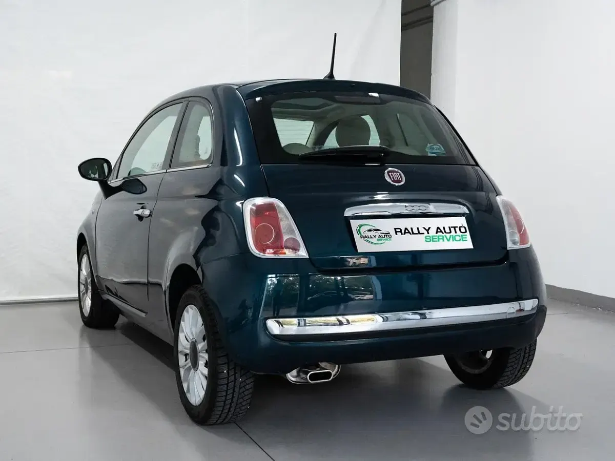 Usado Fiat 500 Lounge 95 CV (69 kW) 2015 Azul Berlina