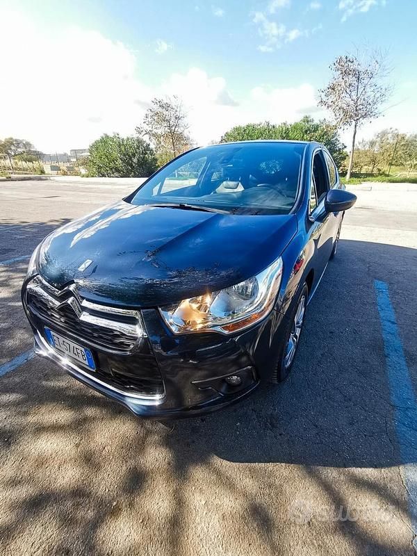 Nero Usata 2013 DS Automobiles DS4 Chic Tre volumi | 6990 € (Buon prezzo) - Immagine 1/4