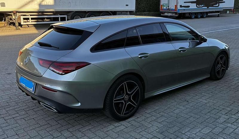 Usata Mercedes CLA200 AMG line 150 CV (110 kW) 2021 Grigio Station wagon