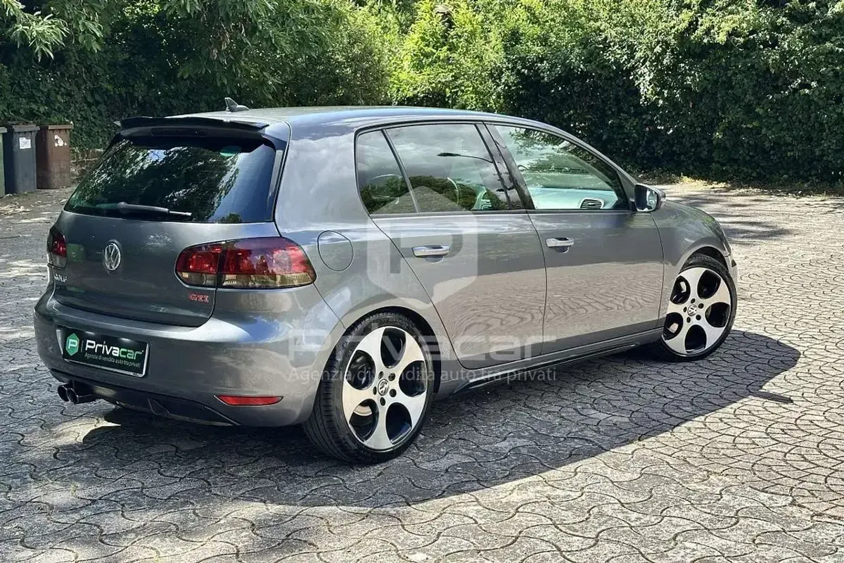 Usata VW Golf VI Highline 160 CV (117 kW) 2009 Grigio Utilitaria