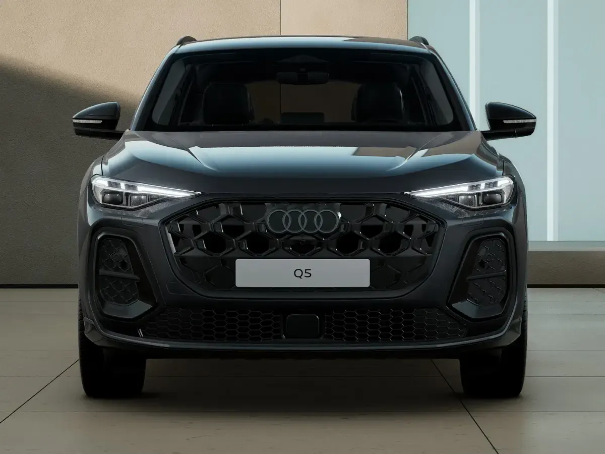 Nuova Audi Q5 Comfort 204 CV (150 kW) 2026 Grigio tambora metallico SUV