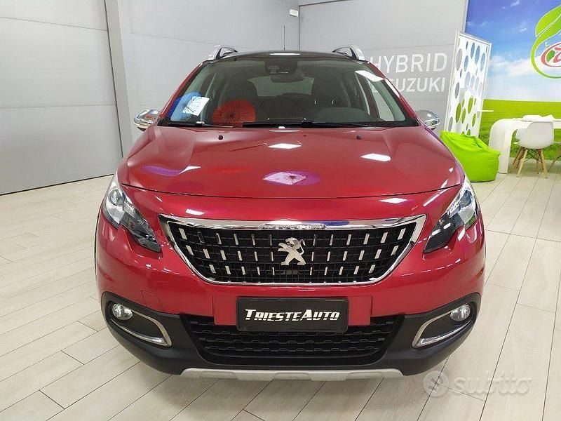 Usata Peugeot 2008 Crossway 120 CV (88 kW) 2018 Rosso(met.) SUV
