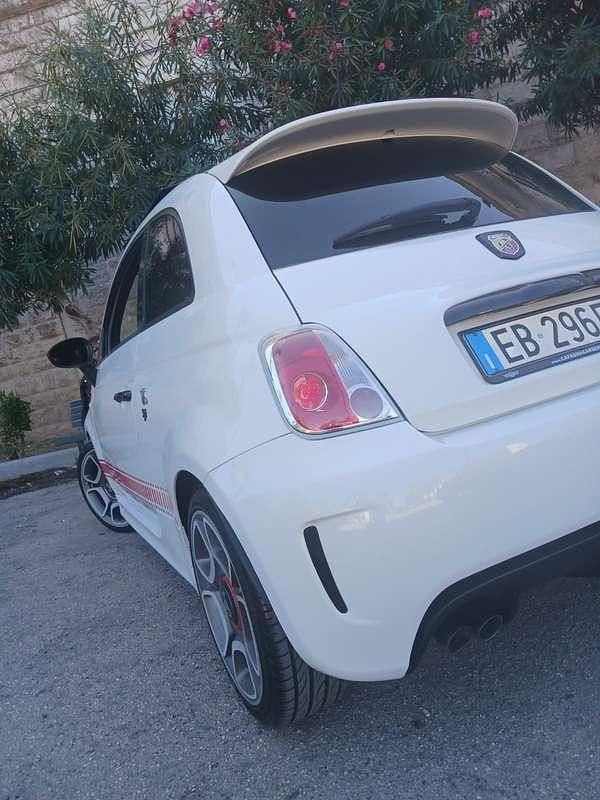 Usata Abarth 500 135 CV (99 kW) 2010 Utilitaria