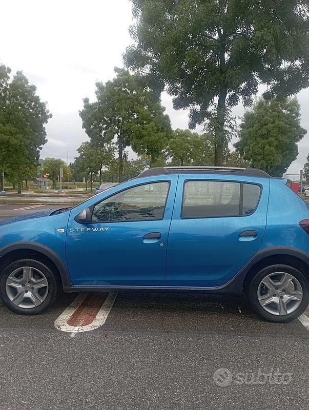 Usata Dacia Sandero Stepway 2019 Blu Berlina