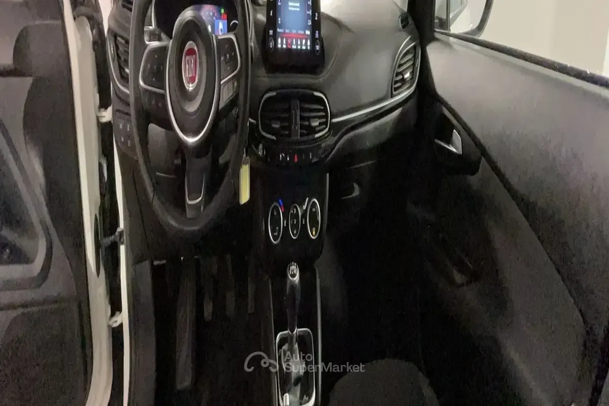 Usata Fiat Tipo City Life 101 CV (74 kW) 2023 Bianco Utilitaria
