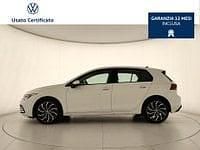 Usata VW Golf VIII Life 110 CV (80 kW) 2023 Bianco Utilitaria
