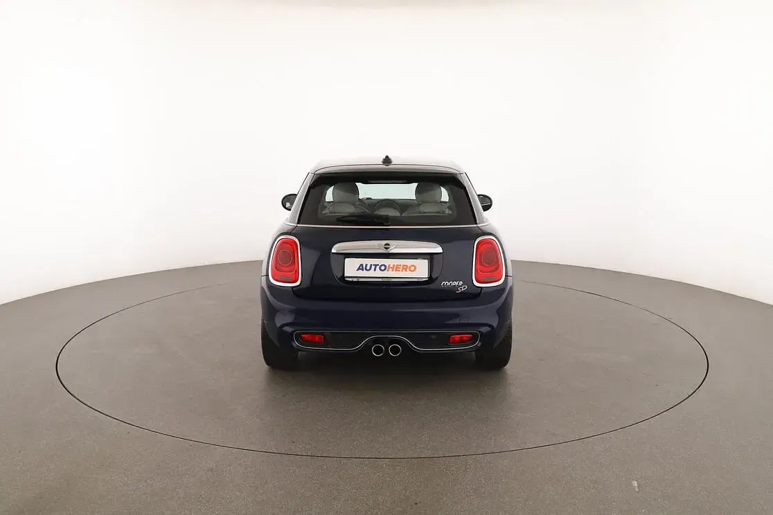 Usata Mini Cooper SD Seven 170 CV (125 kW) 2016 Blu Utilitaria