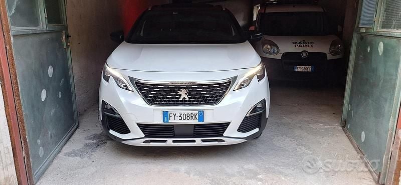 Usata Peugeot 5008 2019 Bianco Berlina