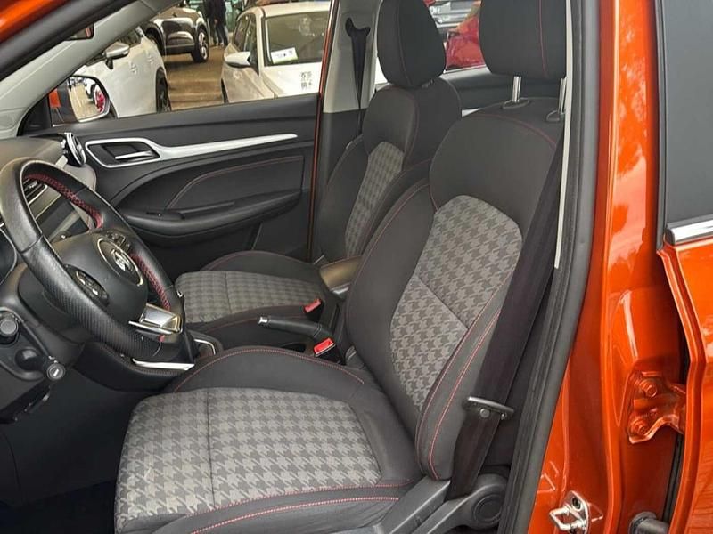 Usata MG ZS Luxury 106 CV (77 kW) 2023 Arancione SUV
