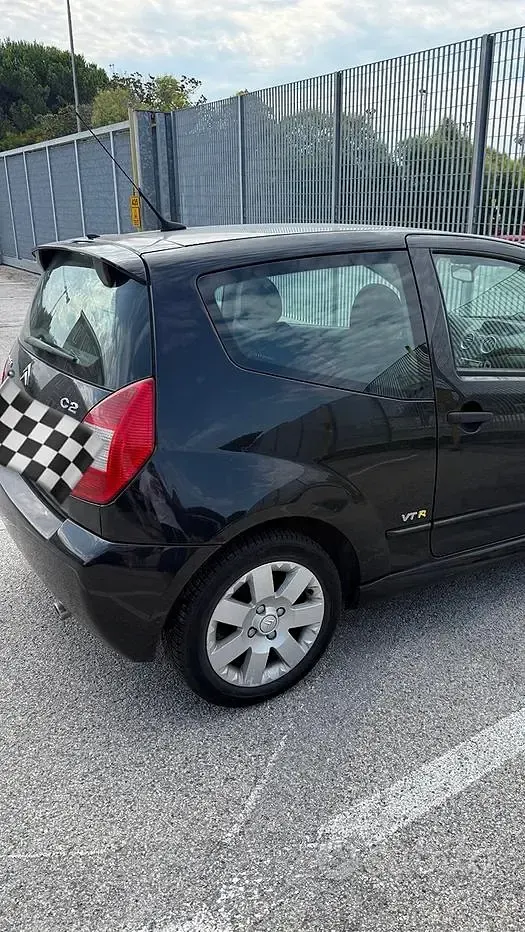 Usata Citroën C2 VTR Sport 73 CV (53 kW) 2005 Nero Utilitaria