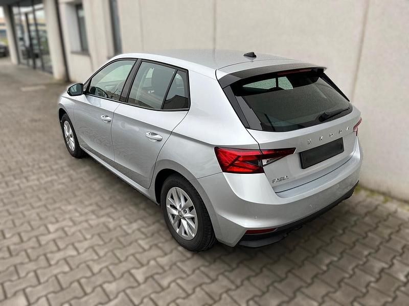 Usata Skoda Fabia 80 CV (58 kW) 2022 Argento Utilitaria