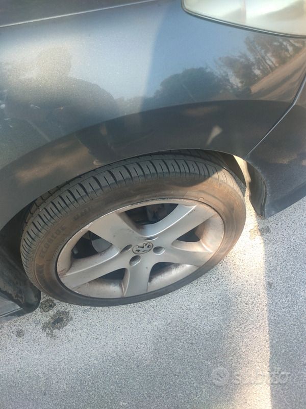 Usata Peugeot 308 92 CV (67 kW) 2008 Grigio Station wagon