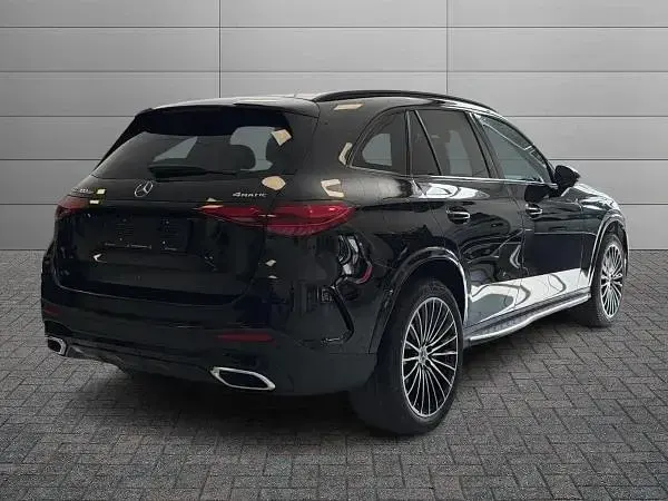 Nuova Mercedes GLC300 197 CV (144 kW) 2026 Nero SUV