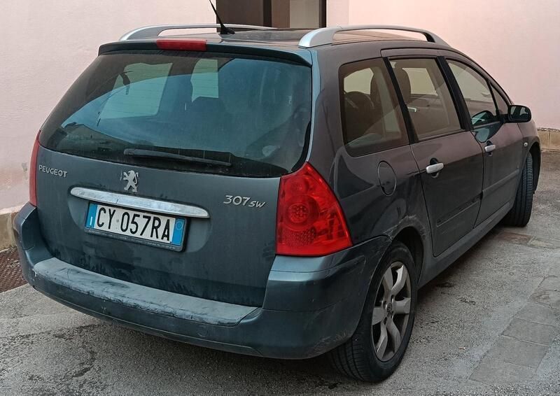 Usata Peugeot 307 109 CV (80 kW) 2006 Grigio Station wagon