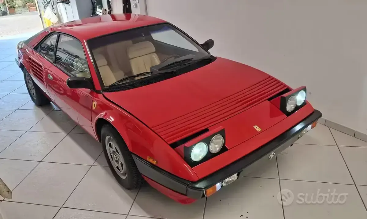 Usata Ferrari Mondial 240 CV (176 kW) 1982 Rosso Coupé