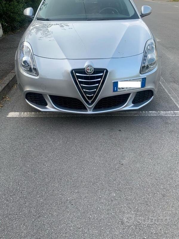 Usato 2012 Alfa Romeo Giulietta 1.6 Diesel 105 CV (6.500 €)