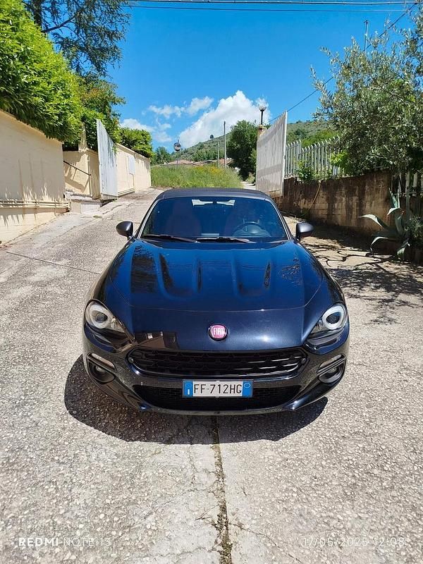 Usata Fiat 124 Spider Lusso 140 CV (102 kW) 2016 Nero Cabrio