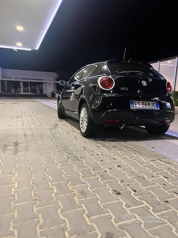 Usata Alfa Romeo MiTo 90 CV (66 kW) 2013 Nero Utilitaria