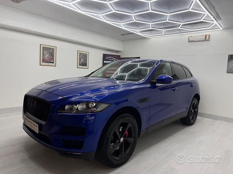 Usata Jaguar F-Pace Portfolio 180 CV (132 kW) 2018 Blu SUV
