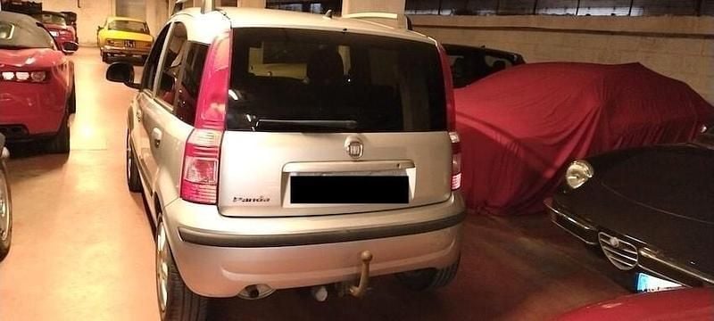 Usata Fiat Panda Dynamic 69 CV (50 kW) 2011 Argento Utilitaria
