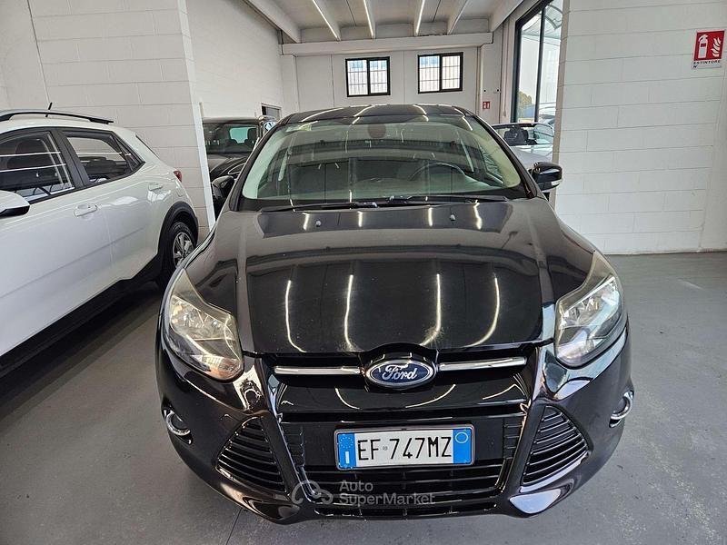 Usata Ford Focus Titanium 125 CV (91 kW) 2011 Nero Berlina