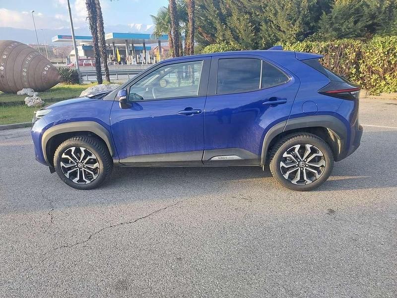 Usata Toyota Yaris Cross Trend 92 CV (67 kW) 2021 Blu/azzurro SUV