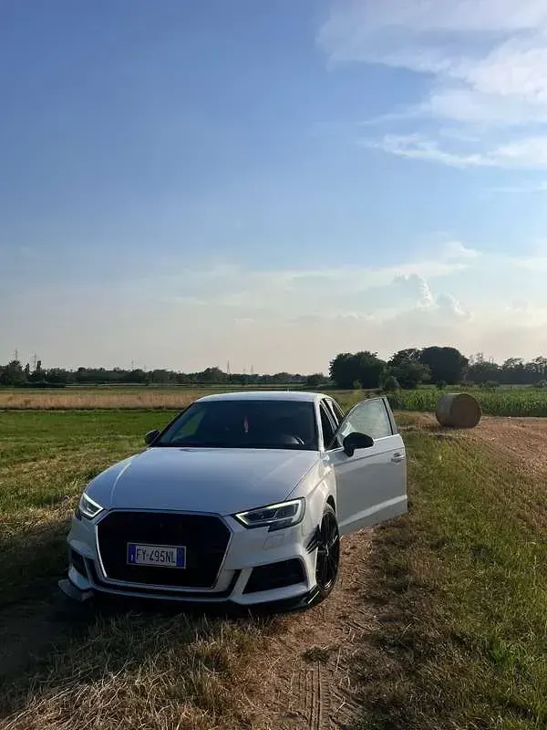 Usata Audi A3 Admired 131 CV (96 kW) 2020 Berlina