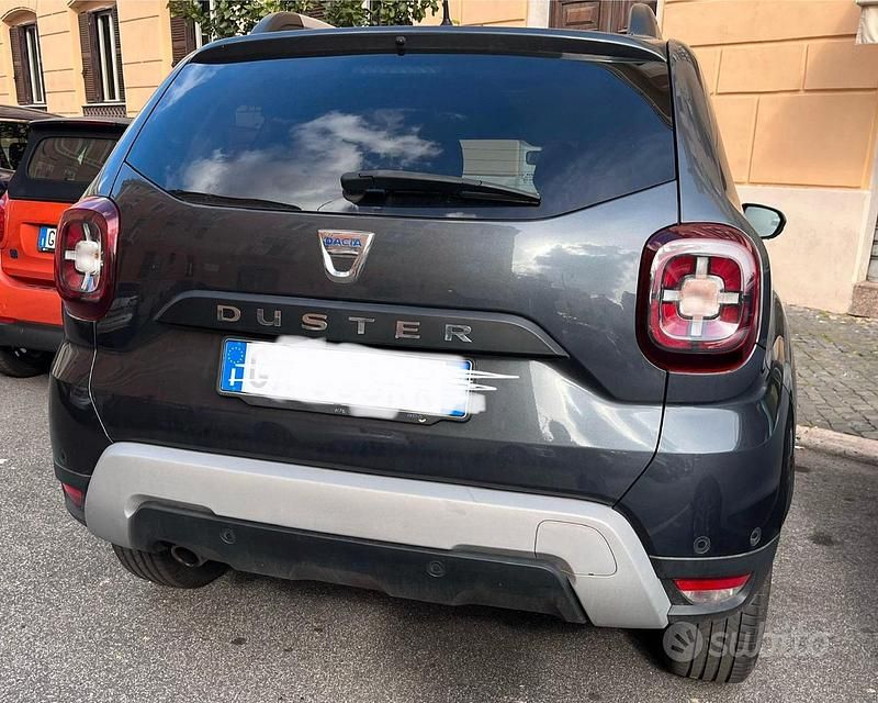 Usata Dacia Duster Prestige 101 CV (74 kW) 2020 Grigio SUV