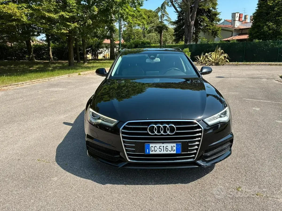 Usata Audi A6 Business 190 CV (139 kW) 2017 Nero Station wagon