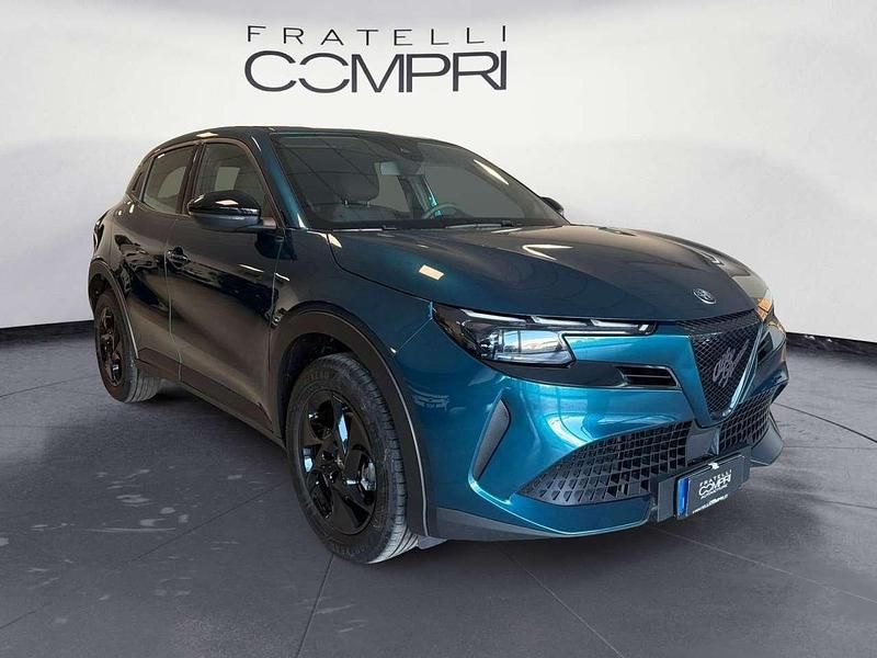 Usata Alfa Romeo Junior 136 CV (100 kW) 2025 Blu/azzurro SUV