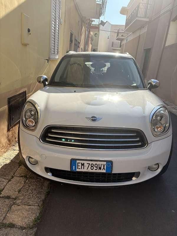 Usata 2012 Mini Cooper D Countryman SUV | 5000 € (Ottimo prezzo) - Immagine 1/4