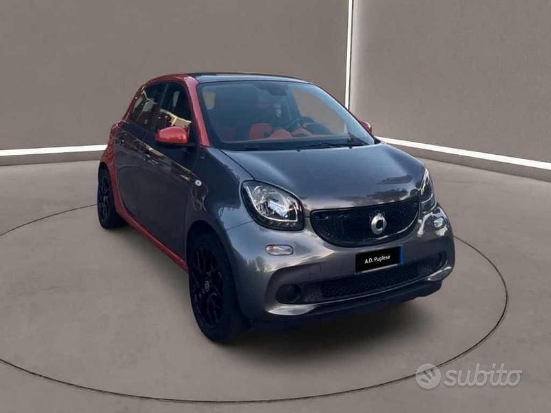 Grigio Usata 2014 Smart ForFour Passion Utilitaria | 8900 € (Buon prezzo) - Immagine 1/4