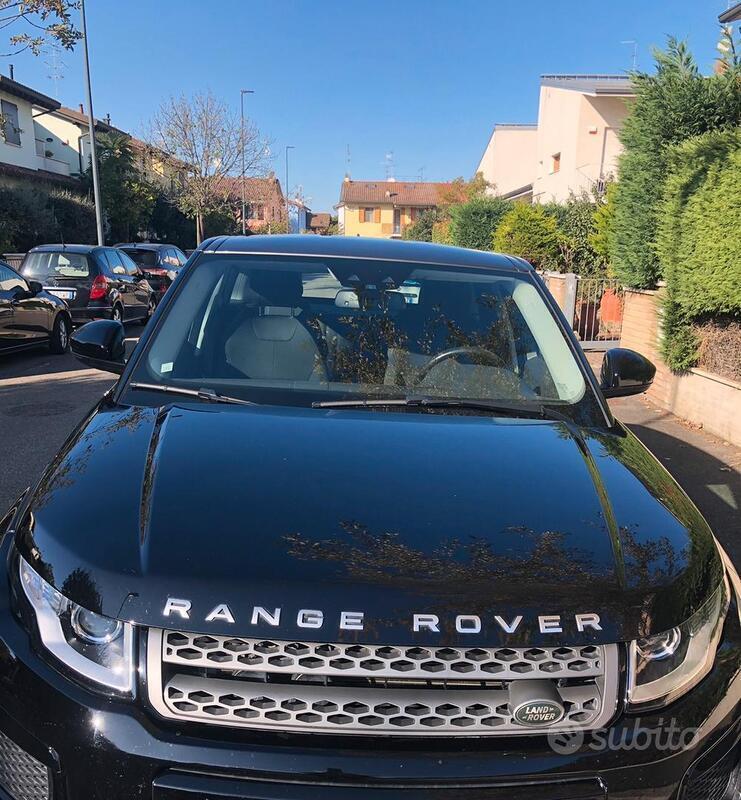 Usato 2018 Land Rover Range Rover evoque 2.0 Diesel 150 CV (28.500 €)