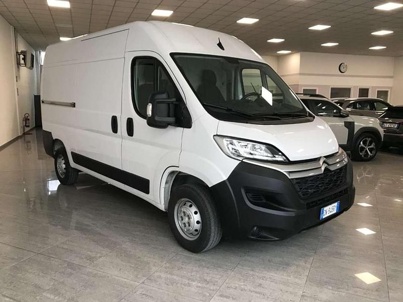 Usata Citroën Jumper 140 CV (102 kW) 2023 Antracite Monovolume