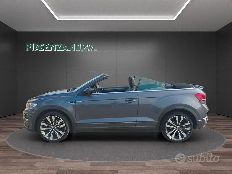 Usata VW T-Roc R-line 150 CV (110 kW) 2021 Grigio SUV