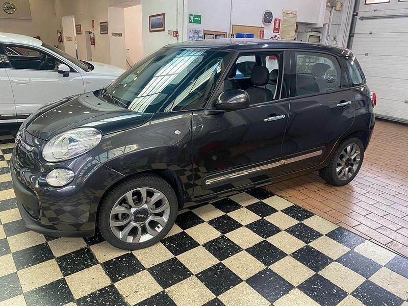 Usata Fiat 500L Lounge 105 CV (77 kW) 2015 Grigio Monovolume