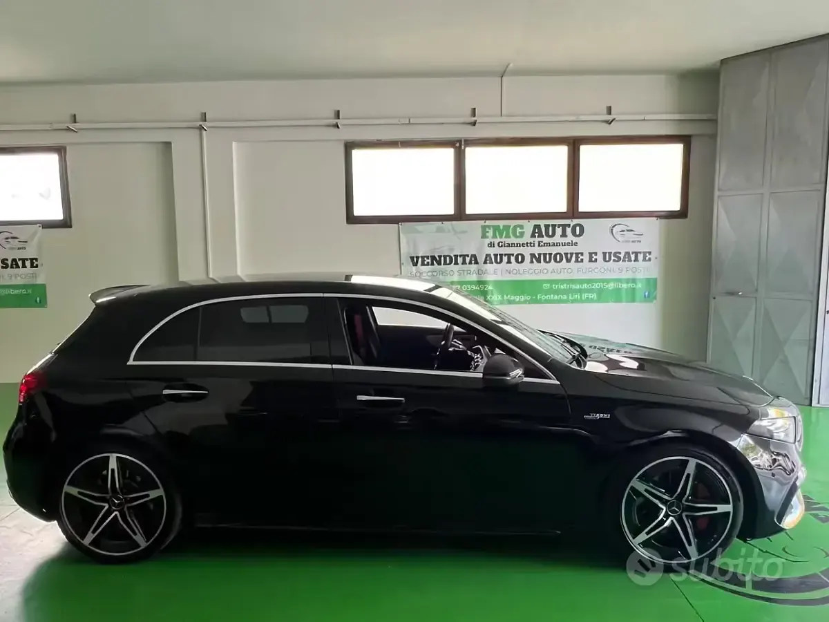 Usata Mercedes A45 AMG AMG line 421 CV (309 kW) 2023 Nero Utilitaria