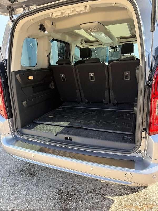 Usata Toyota Proace City City 131 CV (96 kW) 2024 Grigio Monovolume