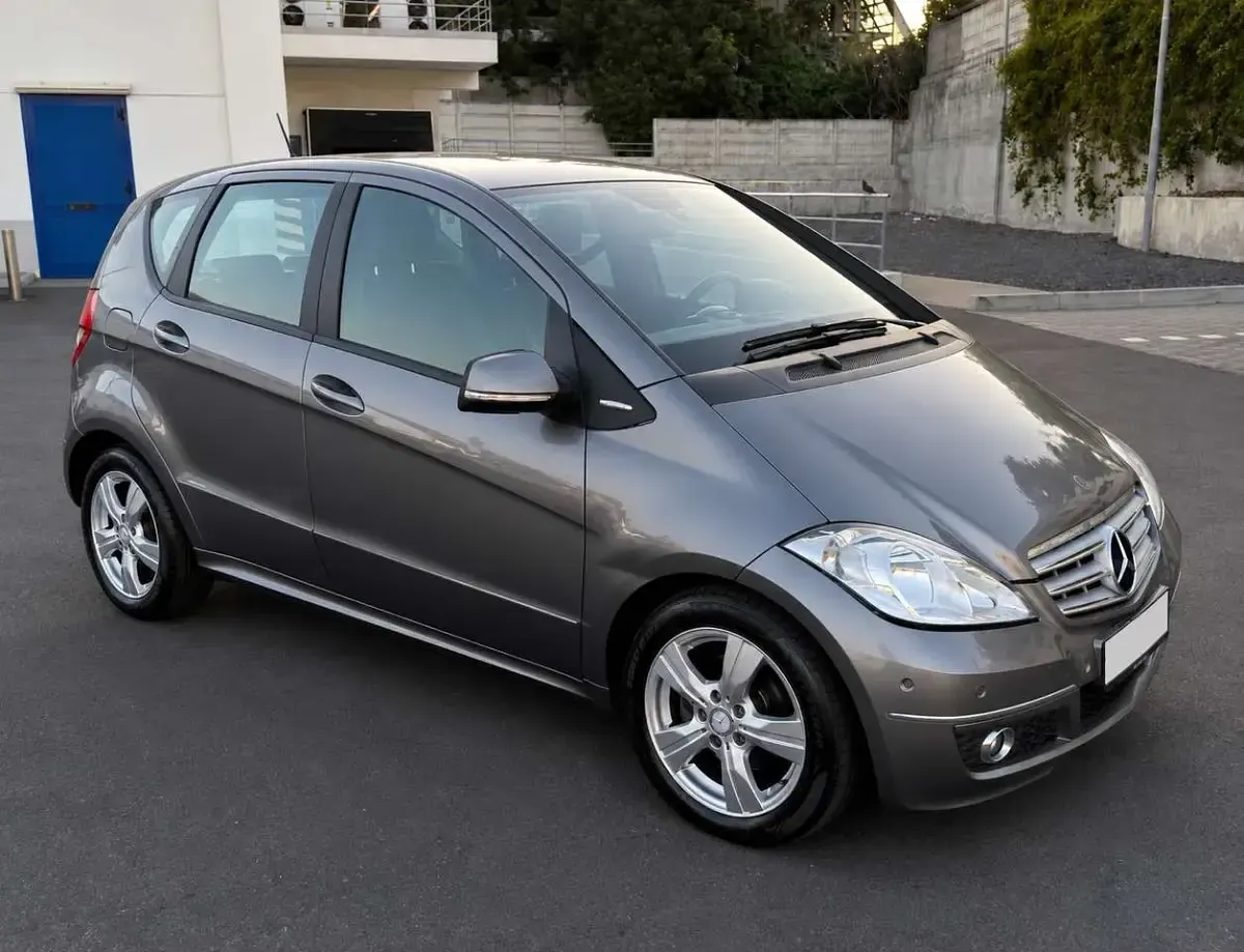 Usata Mercedes A180 Avantgarde 109 CV (80 kW) 2010 Other Monovolume
