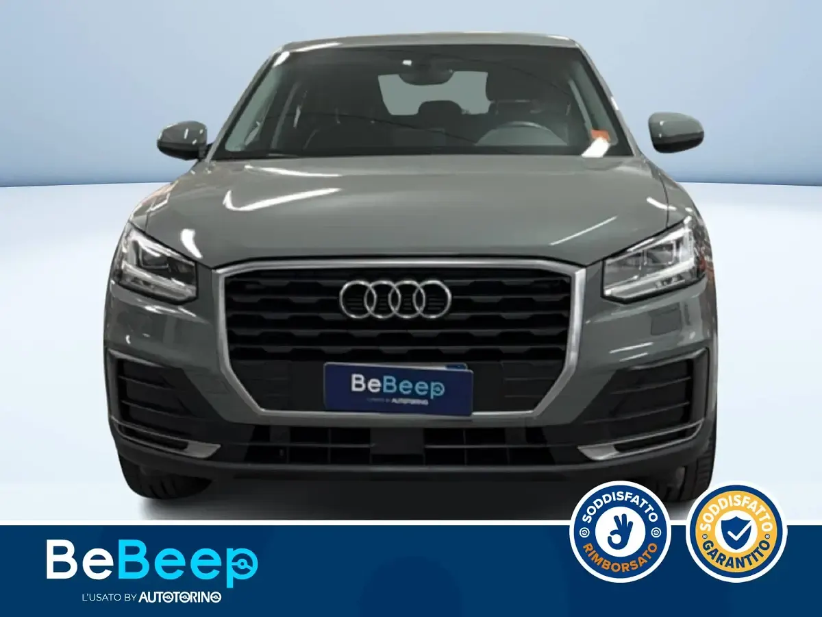 Usata Audi Q2 Business 116 CV (85 kW) 2018 Grigio metallizzato SUV