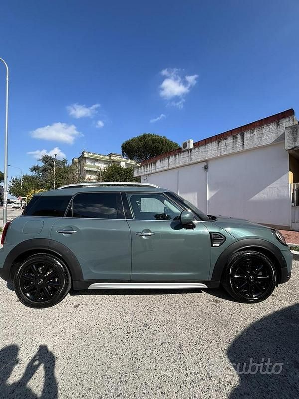 Usata Mini Countryman 116 CV (85 kW) 2021 Verde SUV