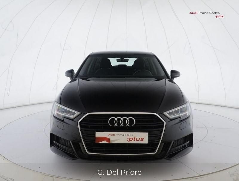 Usata Audi A3 Admired 116 CV (85 kW) 2020 Nero brillante Berlina