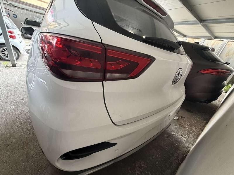 Usata MG ZS Luxury 81 kW (111 CV) 2021 SUV