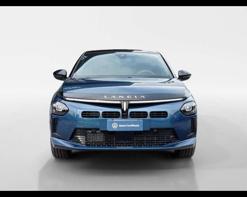 Usata Lancia Ypsilon 110 CV (80 kW) 2024 Blu met. Utilitaria