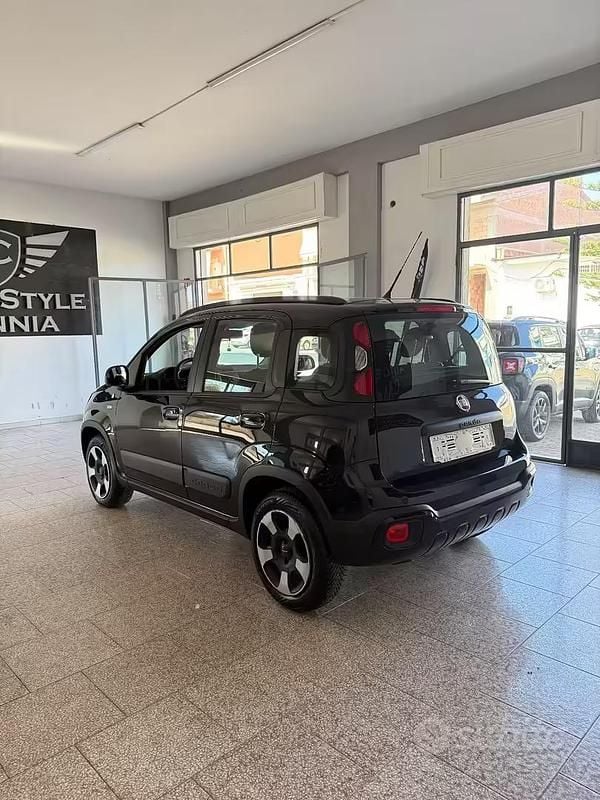 Usata Fiat Panda Cross Cross 69 CV (50 kW) 2019 Nero Utilitaria